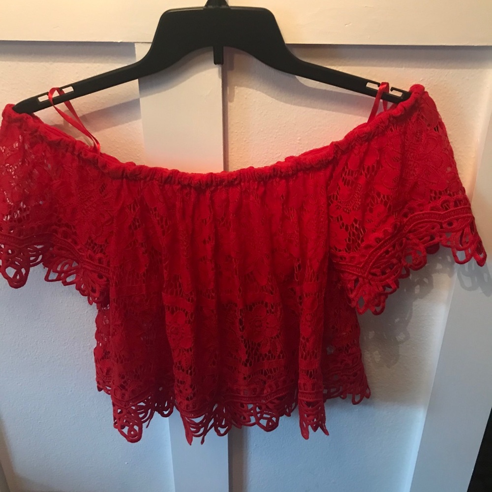 Red Lace Crop